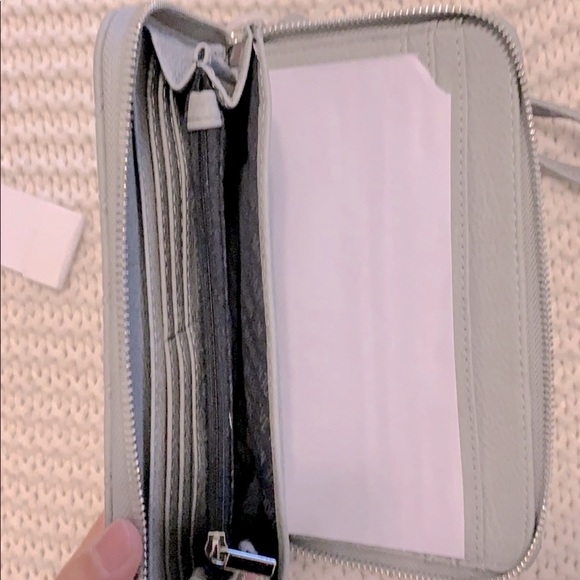 Steve Madden Asphalt Grey wallet - Picture 6 of 6